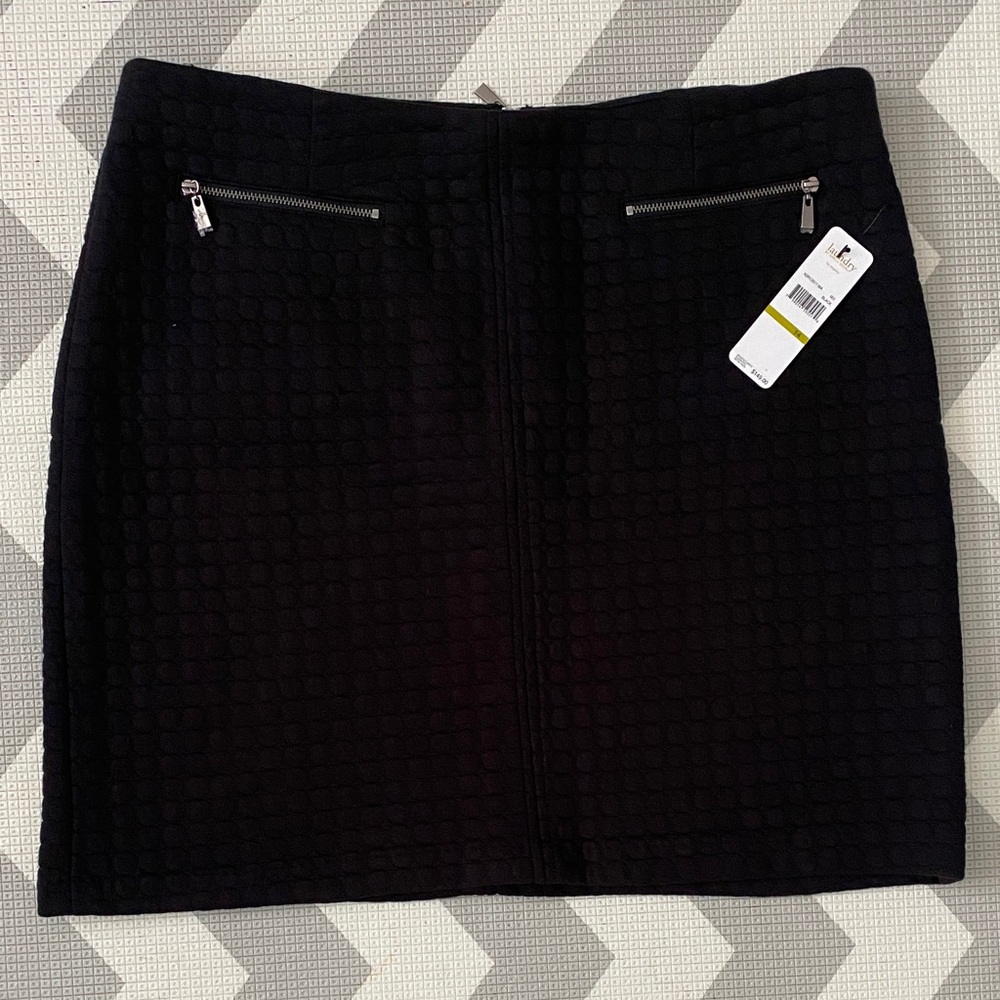 Laundry by Shelli Segal Elegant Black Textured Skirt Size 14 New with Tag